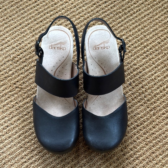 Dansko Women's Black Thea Sandals - Picture 1 of 6